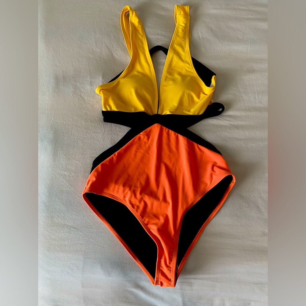 New- Never Worn Shein Bathing Suit